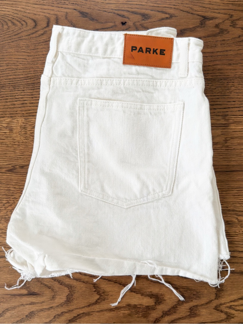 Parke White Long Baggy Shorts